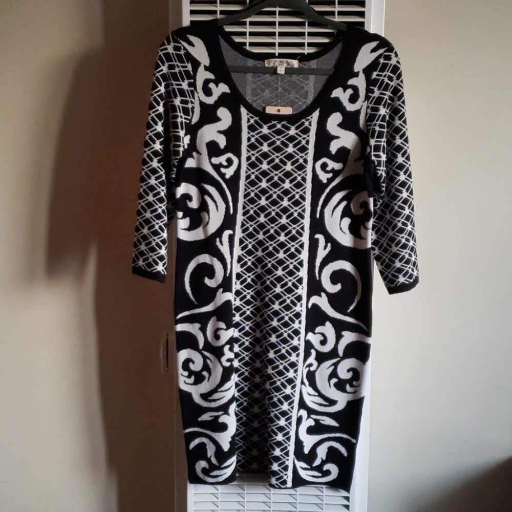 NWT Pink Rose Black & White Bodycon Sweater Dress